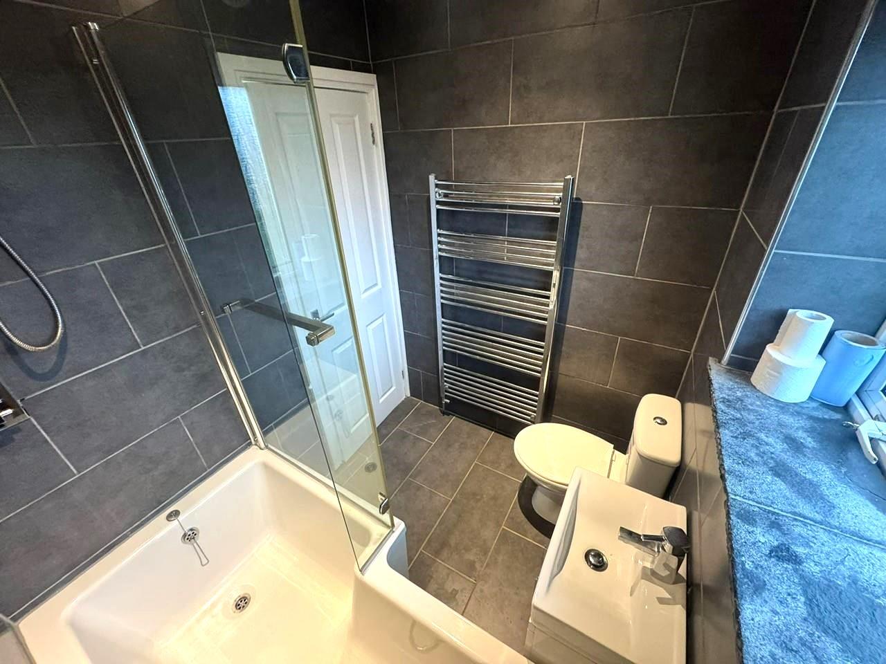 Solva Road, Clase, Swansea, SA6 7NU